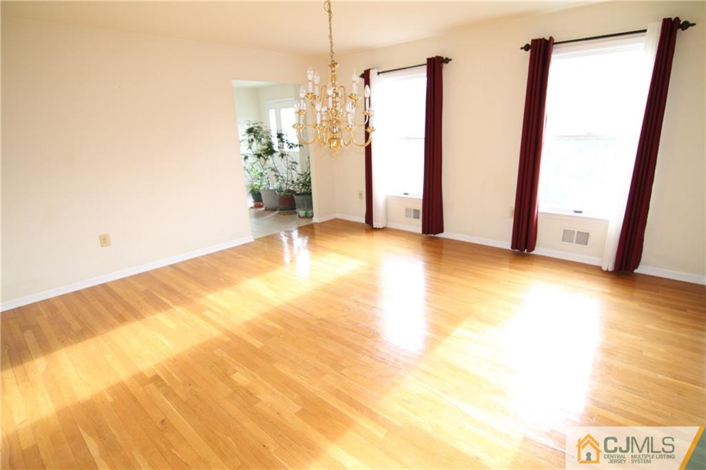 165 Deans Rhode Hall Road Monmouth Junction, NJ 08852 - Photo 6 of 18 Gallery Image 6