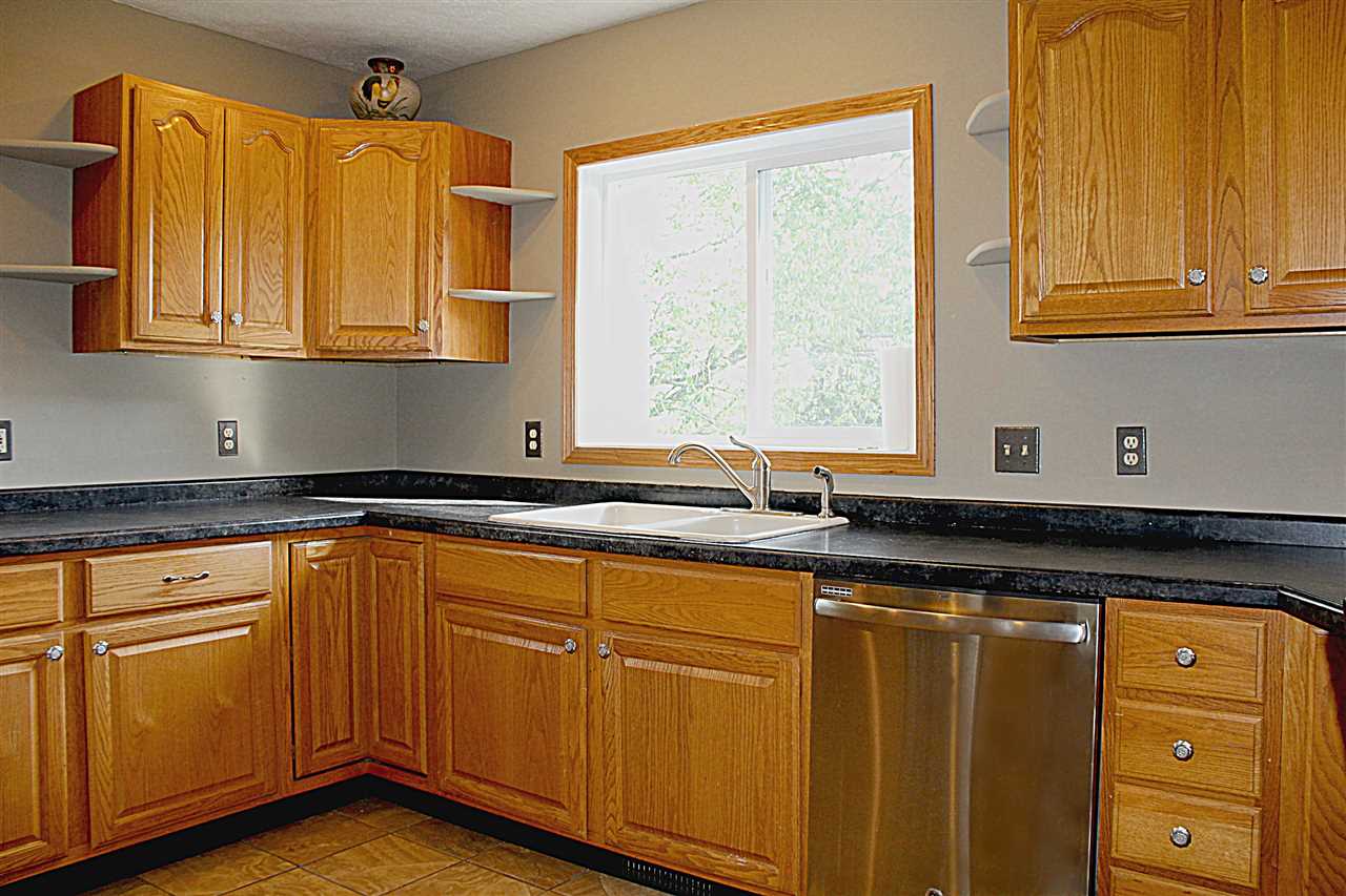 8715 North 7 Road Mesick, MI 49668 - Photo 10 of 64 1819981-9.JPG