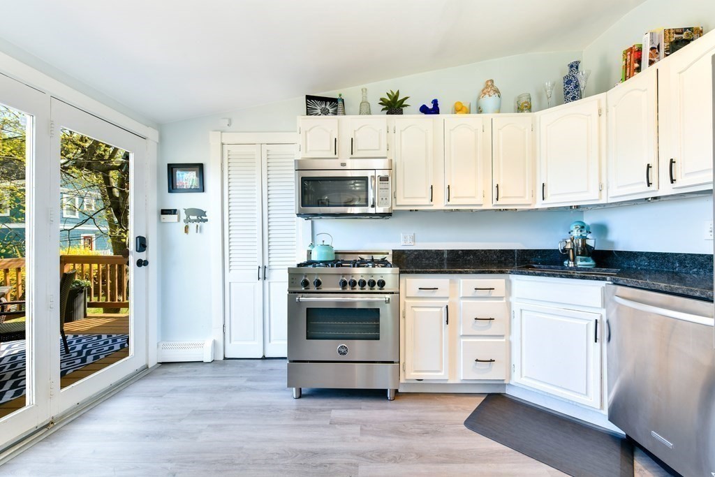 18 Windermere Road, Unit 2 Boston, MA 02125 - Photo 13 of 34 Gallery Image 13