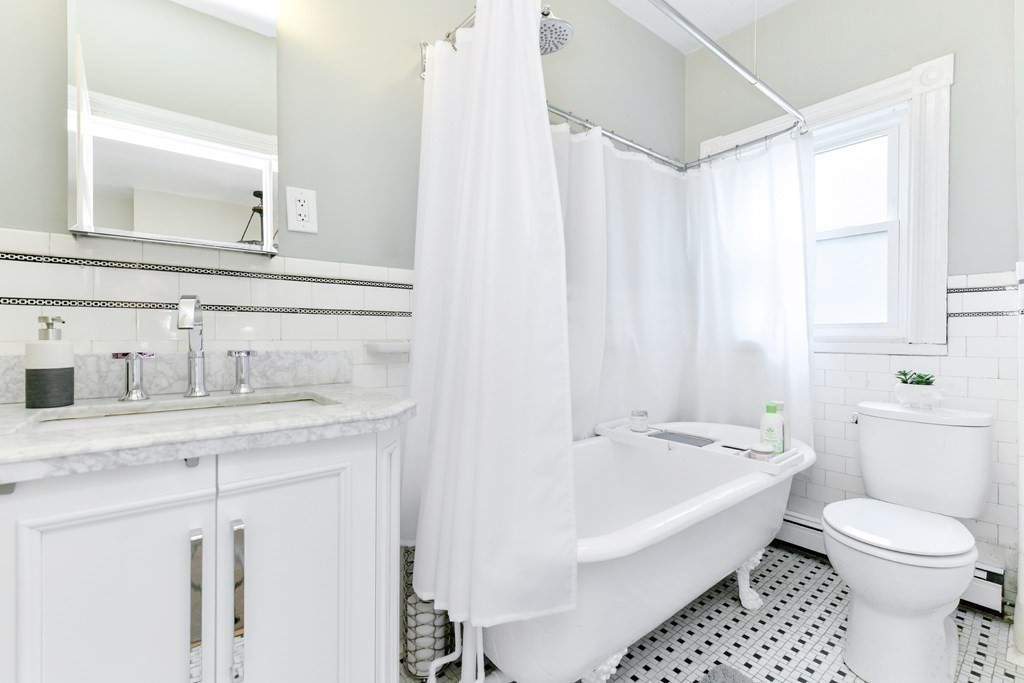 18 Windermere Road, Unit 2 Boston, MA 02125 - Photo 20 of 34 Gallery Image 20