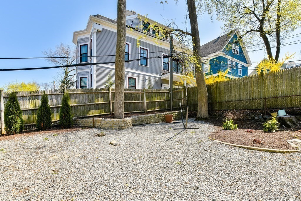 18 Windermere Road, Unit 2 Boston, MA 02125 - Photo 33 of 34 Gallery Image 33