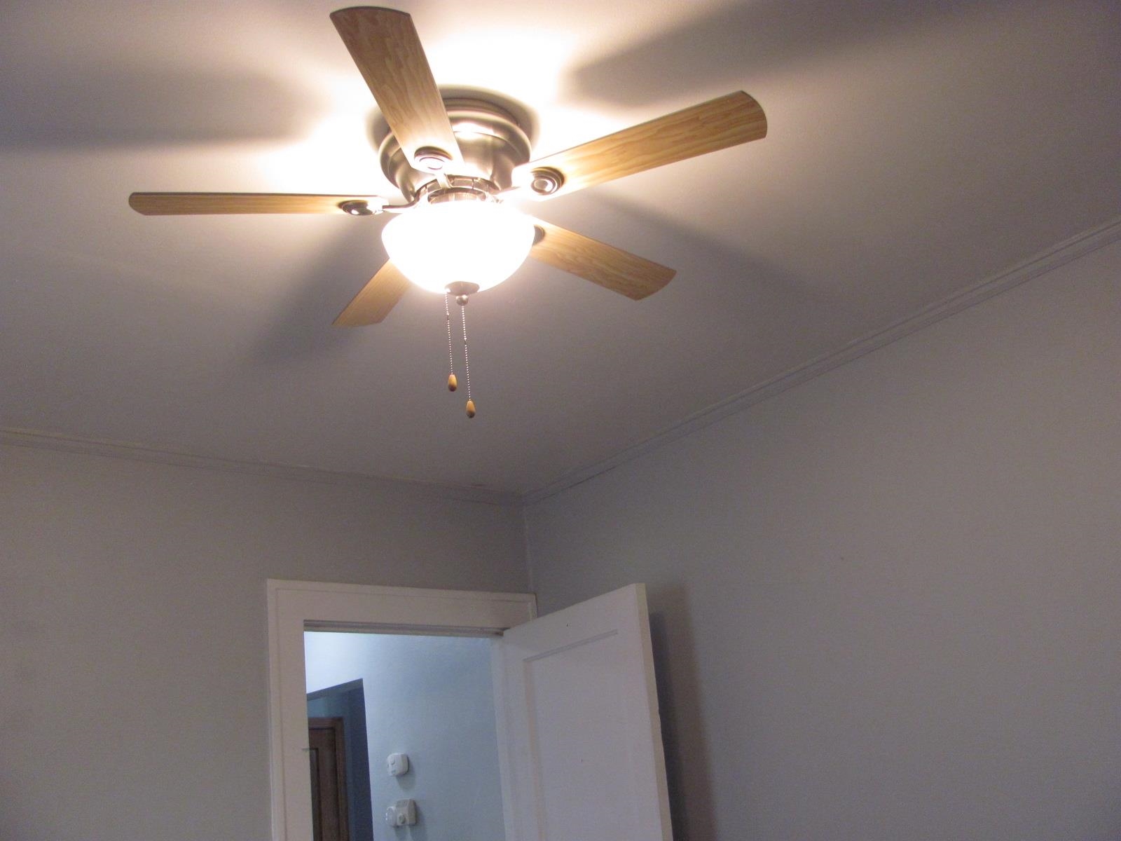 1817 Ridge Avenue Rockford, IL 61103 - Photo 19 of 48 en view of empty room