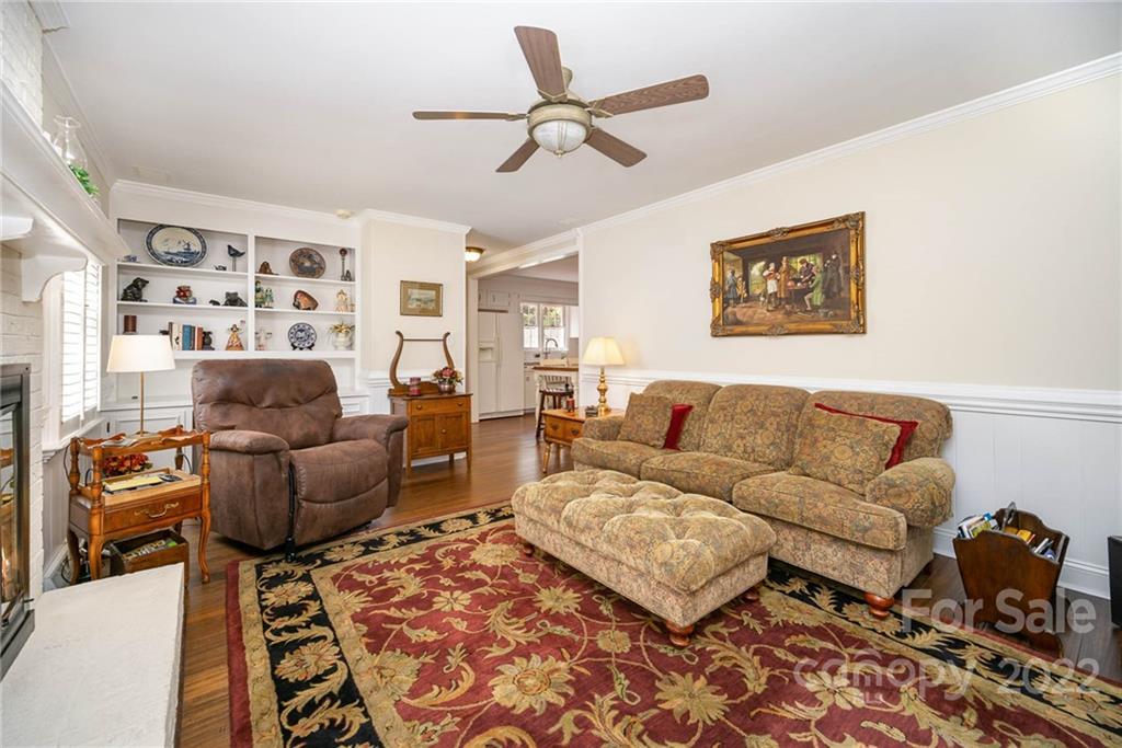 116 Dovershire Road Charlotte, NC 28270 - Photo 16 of 44 Gallery Image 16