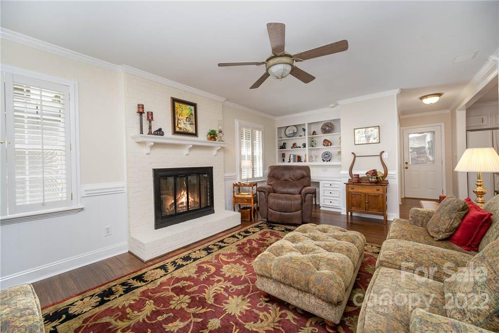 116 Dovershire Road Charlotte, NC 28270 - Photo 18 of 44 Gallery Image 18