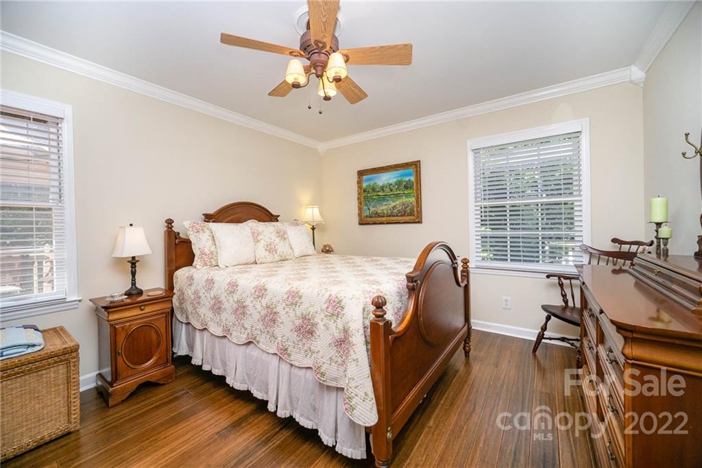 116 Dovershire Road Charlotte, NC 28270 - Photo 20 of 44 Gallery Image 20