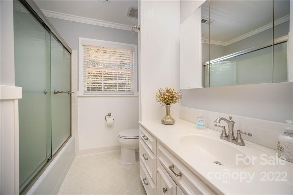116 Dovershire Road Charlotte, NC 28270 - Photo 26 of 44 Gallery Image 26