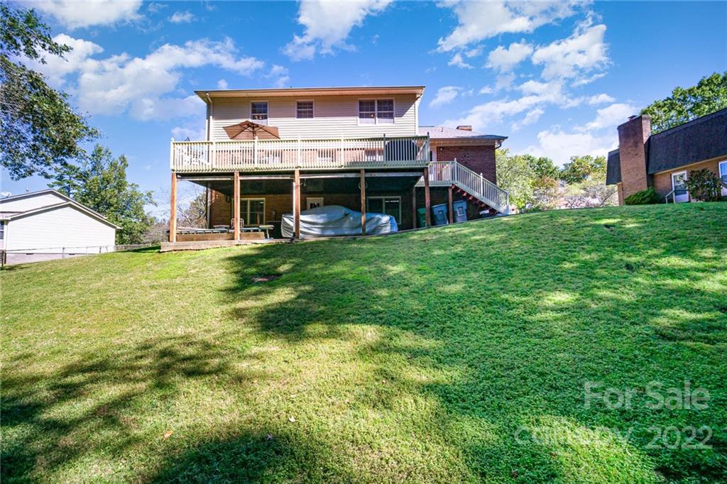 116 Dovershire Road Charlotte, NC 28270 - Photo 36 of 44 Gallery Image 36