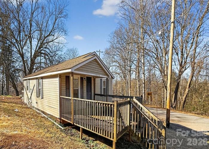 1309 Williams Road Statesville, NC 28677 - Photo 3 of 5