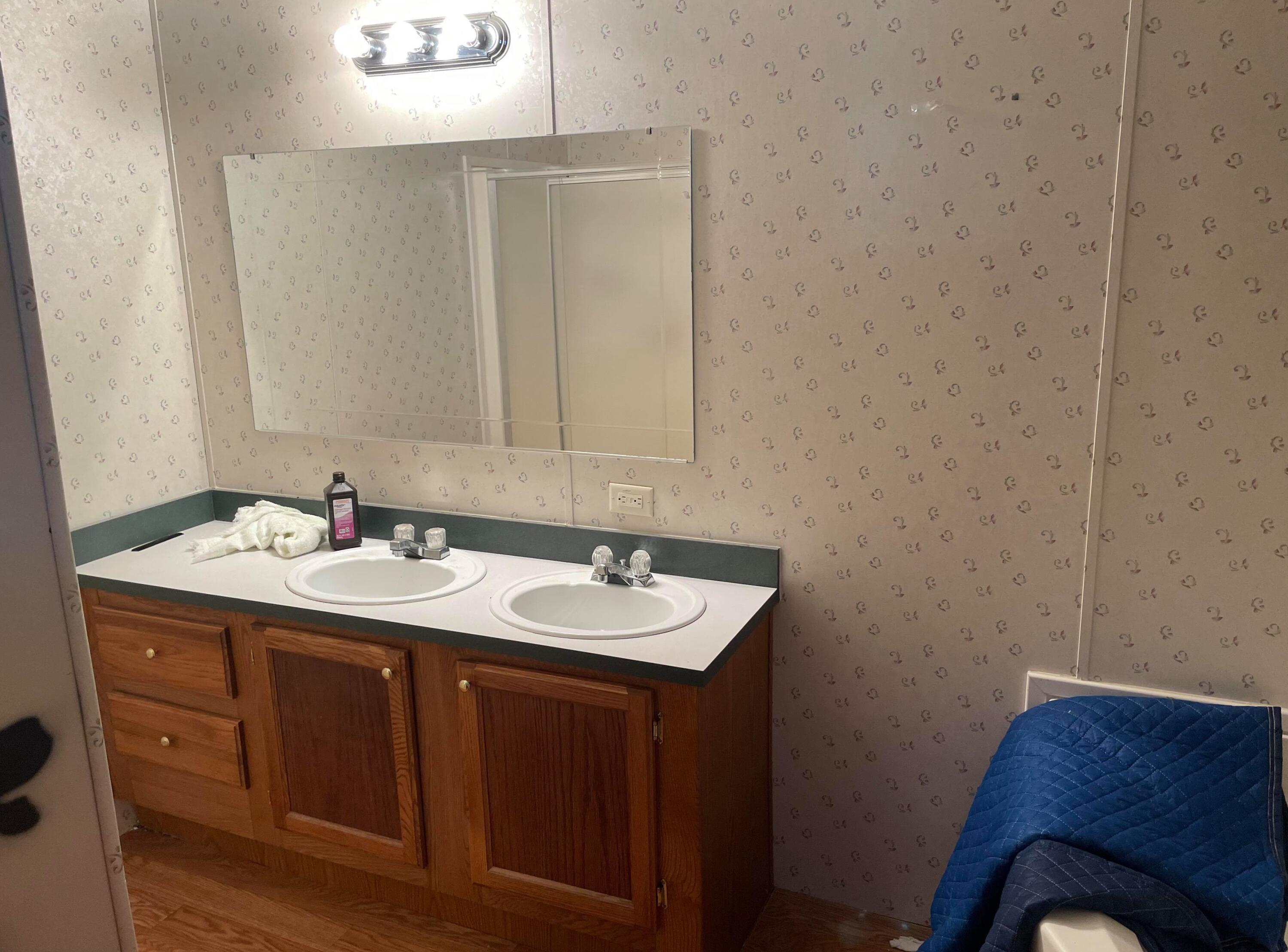 1565 Shunk Road Sault Ste. Marie, MI 49783 - Photo 14 of 17 Gallery Image 14