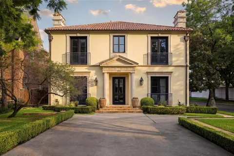 $4,895,000 | 3700 Normandy Avenue, Highland Park, TX 75205