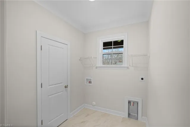 $530,000 | 928 Kapstone Crossing, Lexington, NC 27295