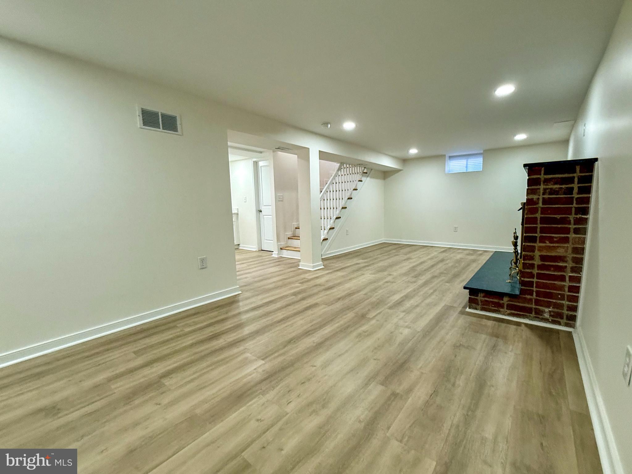 504 Crisfield Road Baltimore, MD 21220 - Photo 18 of 33