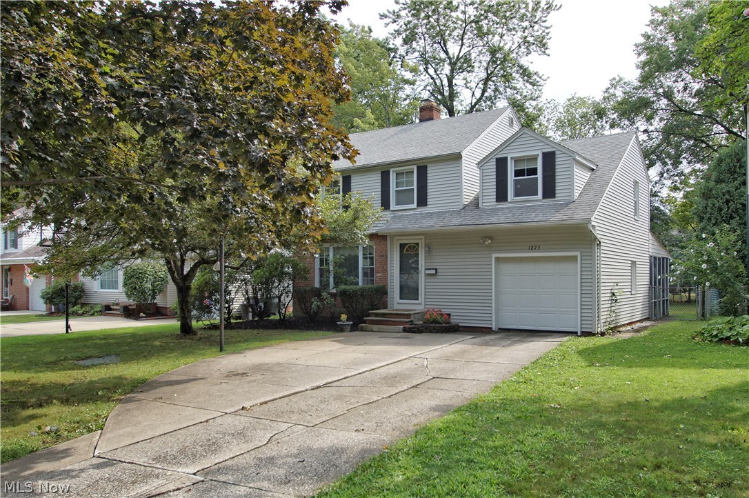 Welcome to 1273 Ford Rd. in Lyndhurst. This 4 bedroom 1.5 bath colonial is ready to call home.