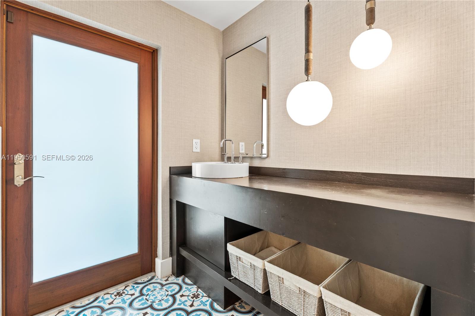 3625 Battersea Road Miami, FL 33133 - Photo 21 of 33