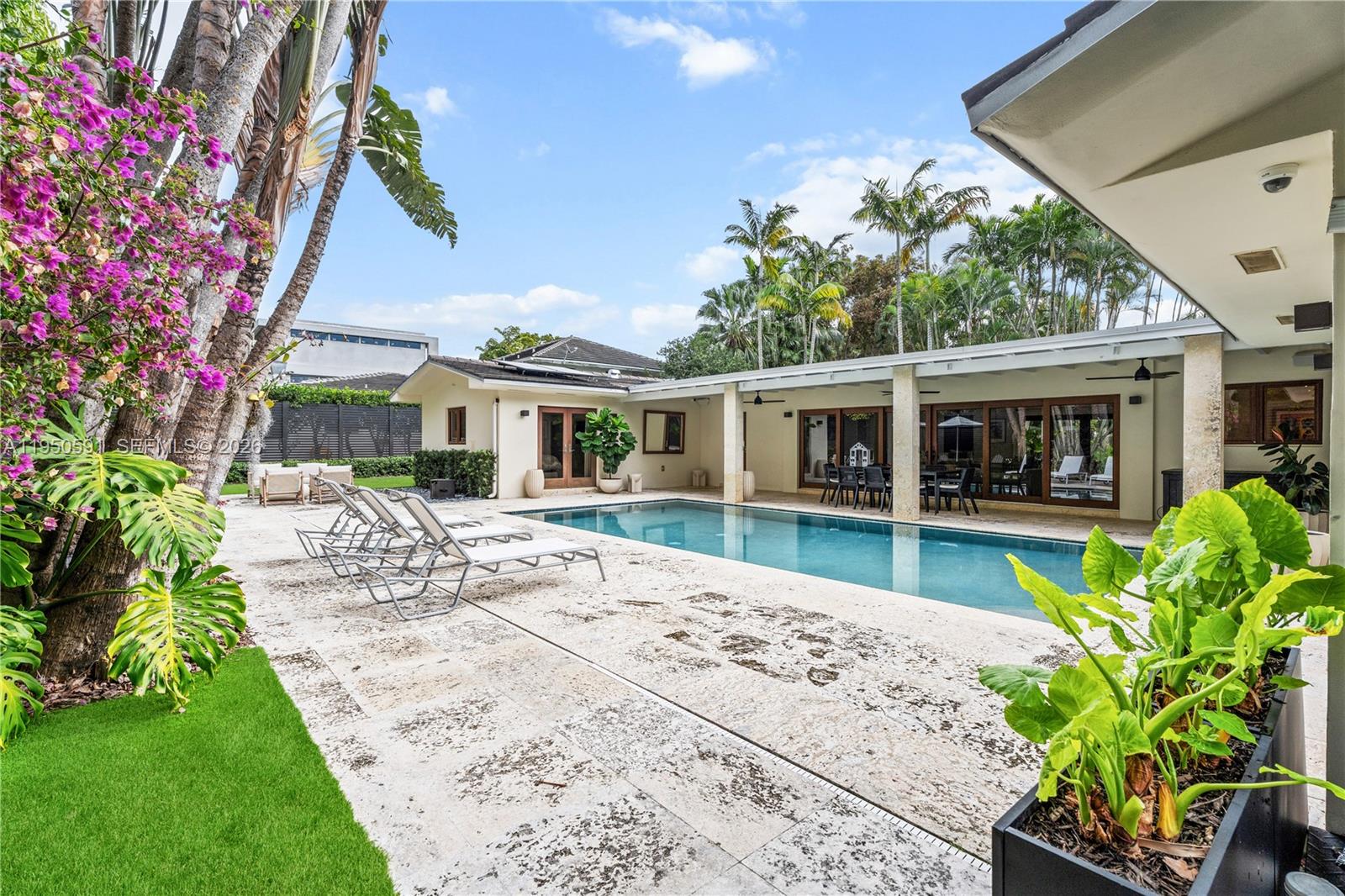 3625 Battersea Road Miami, FL 33133 - Photo 24 of 33