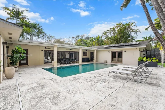 $19,500 | 3625 Battersea Road, Miami, FL 33133