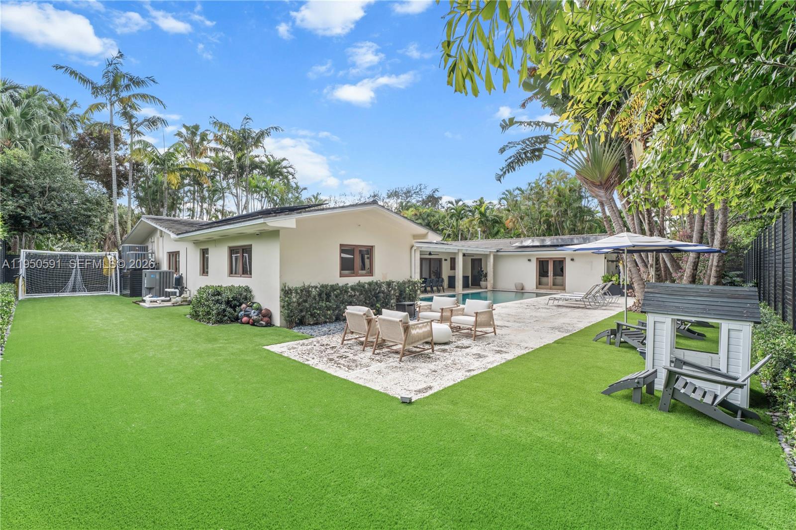 3625 Battersea Road Miami, FL 33133 - Photo 26 of 33