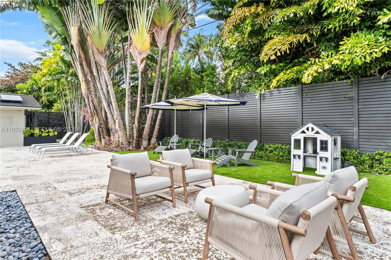 3625 Battersea Road Miami, FL 33133 - Photo 27 of 33