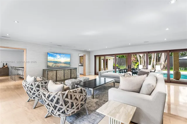 $19,500 | 3625 Battersea Road, Miami, FL 33133