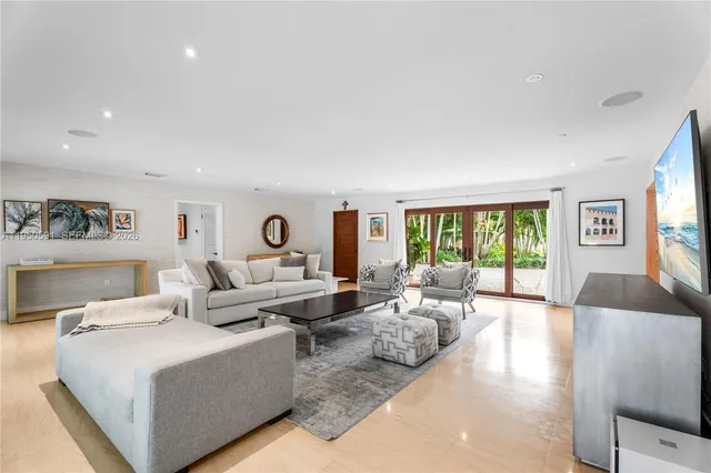 $19,500 | 3625 Battersea Road, Miami, FL 33133