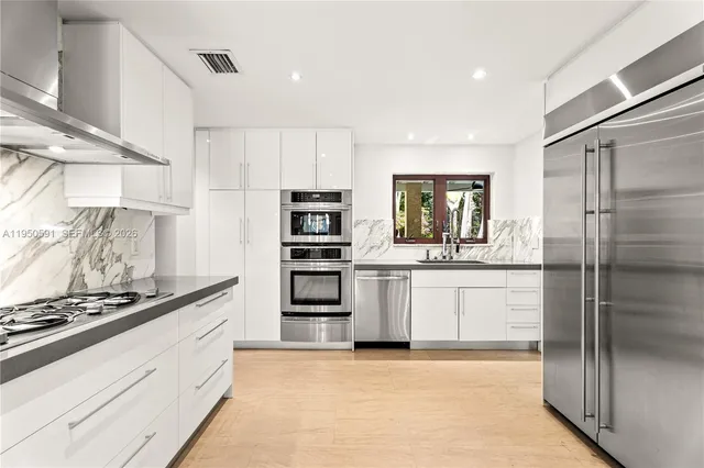 $19,500 | 3625 Battersea Road, Miami, FL 33133