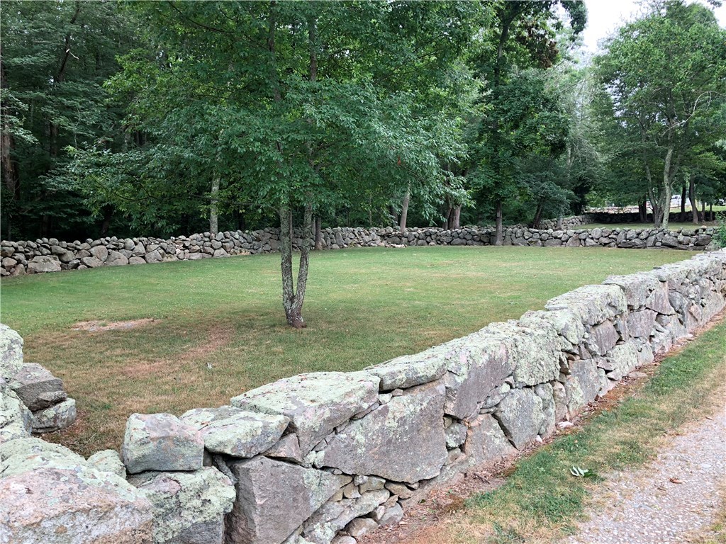 501 Main Road Westport, MA 02790 - Photo 5 of 20 Gallery Image 5