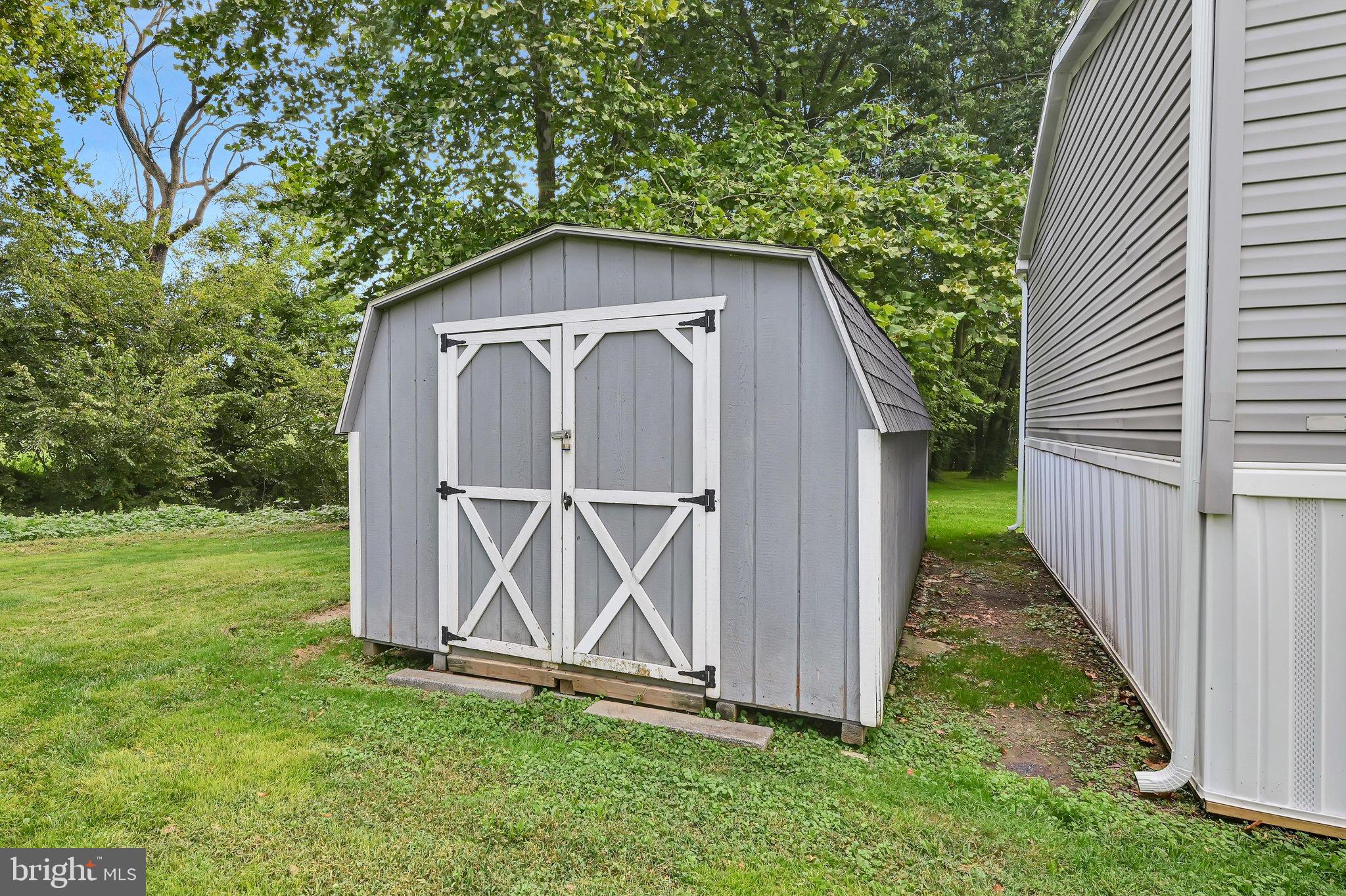 53 Leacock Road Paradise, PA 17562 - Photo 22 of 36 SHed