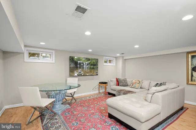 $1,320,000 | 1906 37th Street Northwest, Washington, DC 20007