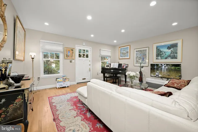 $1,320,000 | 1906 37th Street Northwest, Washington, DC 20007