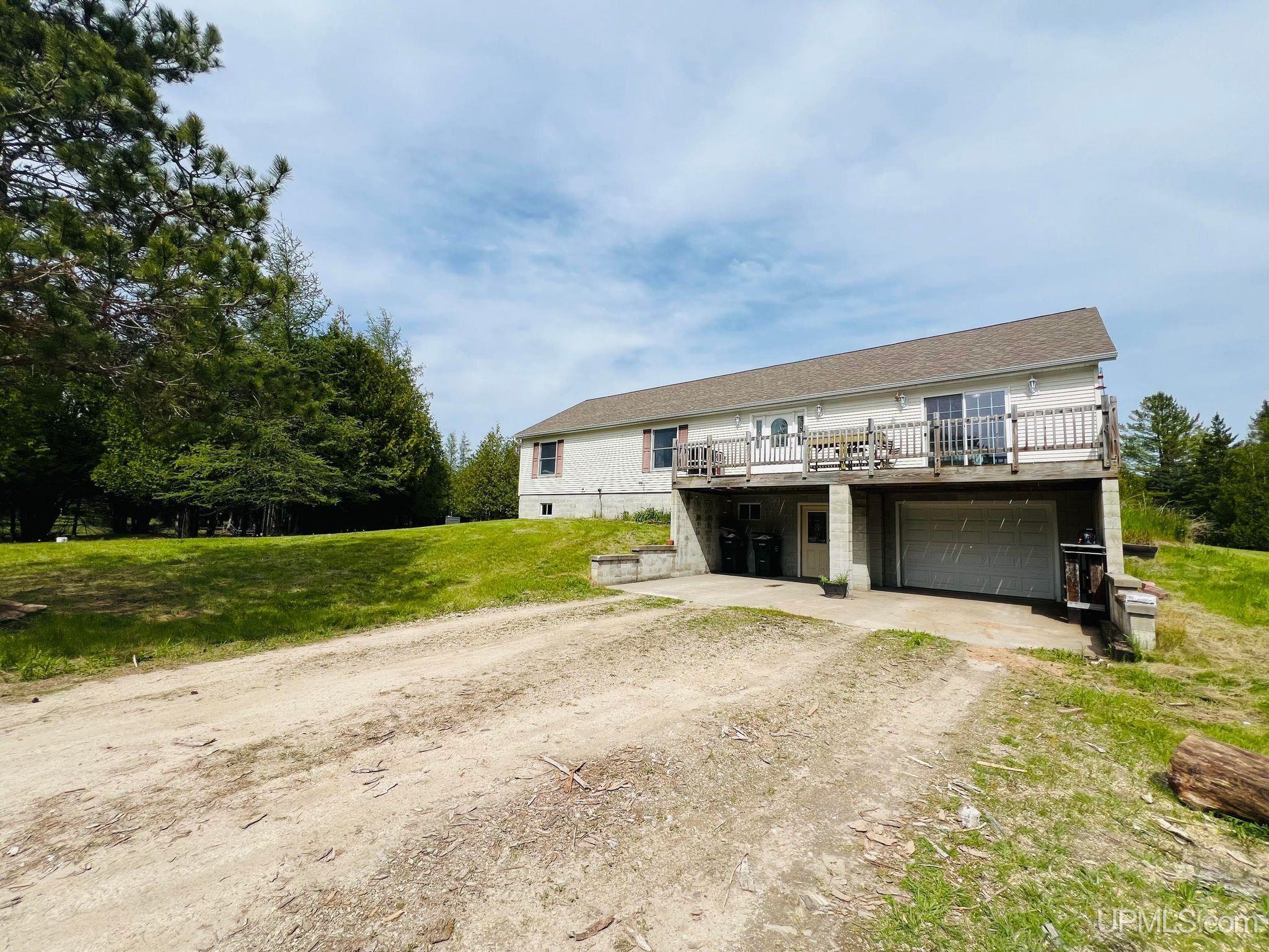 1110 Town Line Road Gulliver, MI 49840 - Photo 9 of 60 Gallery Image 9