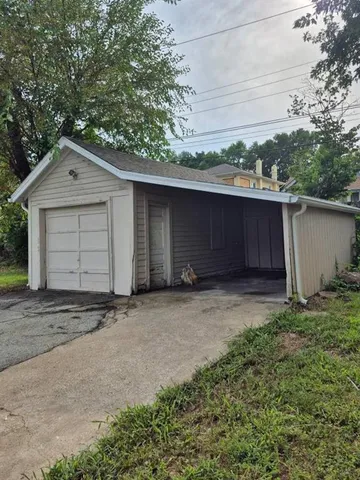 $206,000 | 336 North Brighton Avenue, Kansas City, MO 64123