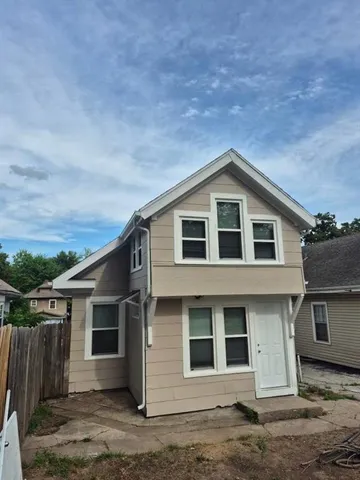$206,000 | 336 North Brighton Avenue, Kansas City, MO 64123