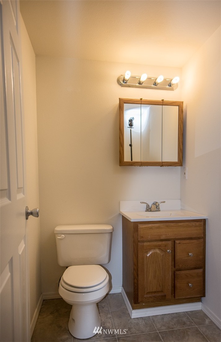 8 219th Place Southwest Bothell, WA 98021 - Photo 15 of 19