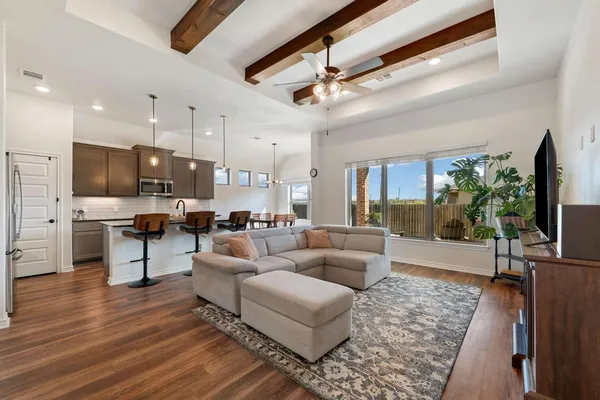 $346,900 | 125 Citation Drive, Jarrell, TX 76537