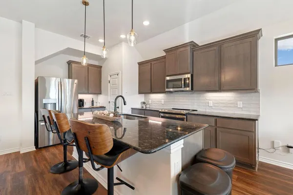 $346,900 | 125 Citation Drive, Jarrell, TX 76537