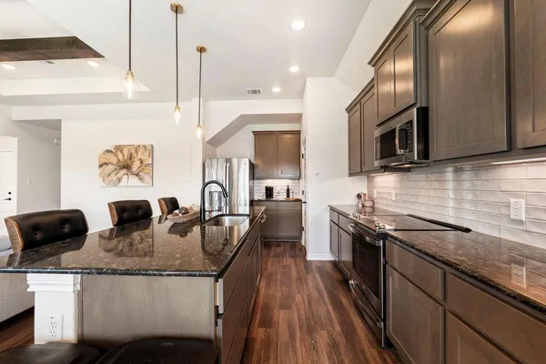 $346,900 | 125 Citation Drive, Jarrell, TX 76537