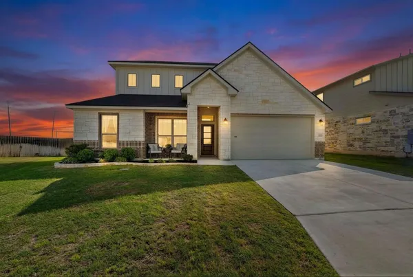 $346,900 | 125 Citation Drive, Jarrell, TX 76537