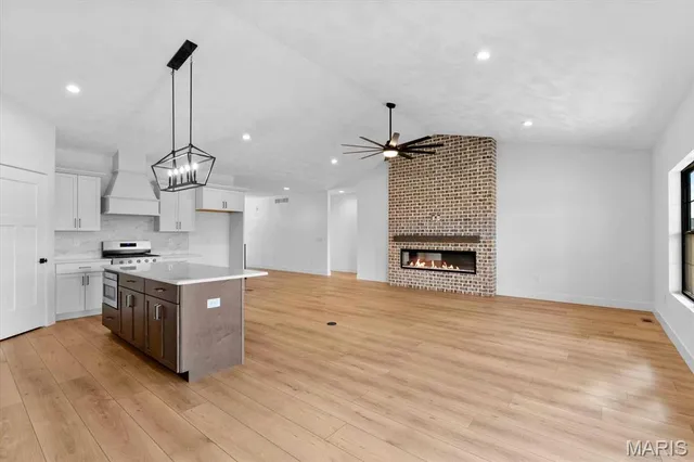 $598,800 | 817 Golden Bell Lane, O'Fallon, IL 62269