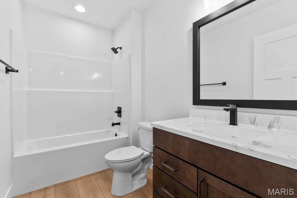 817 Golden Bell Lane O'Fallon, IL 62269 - Photo 35 of 43