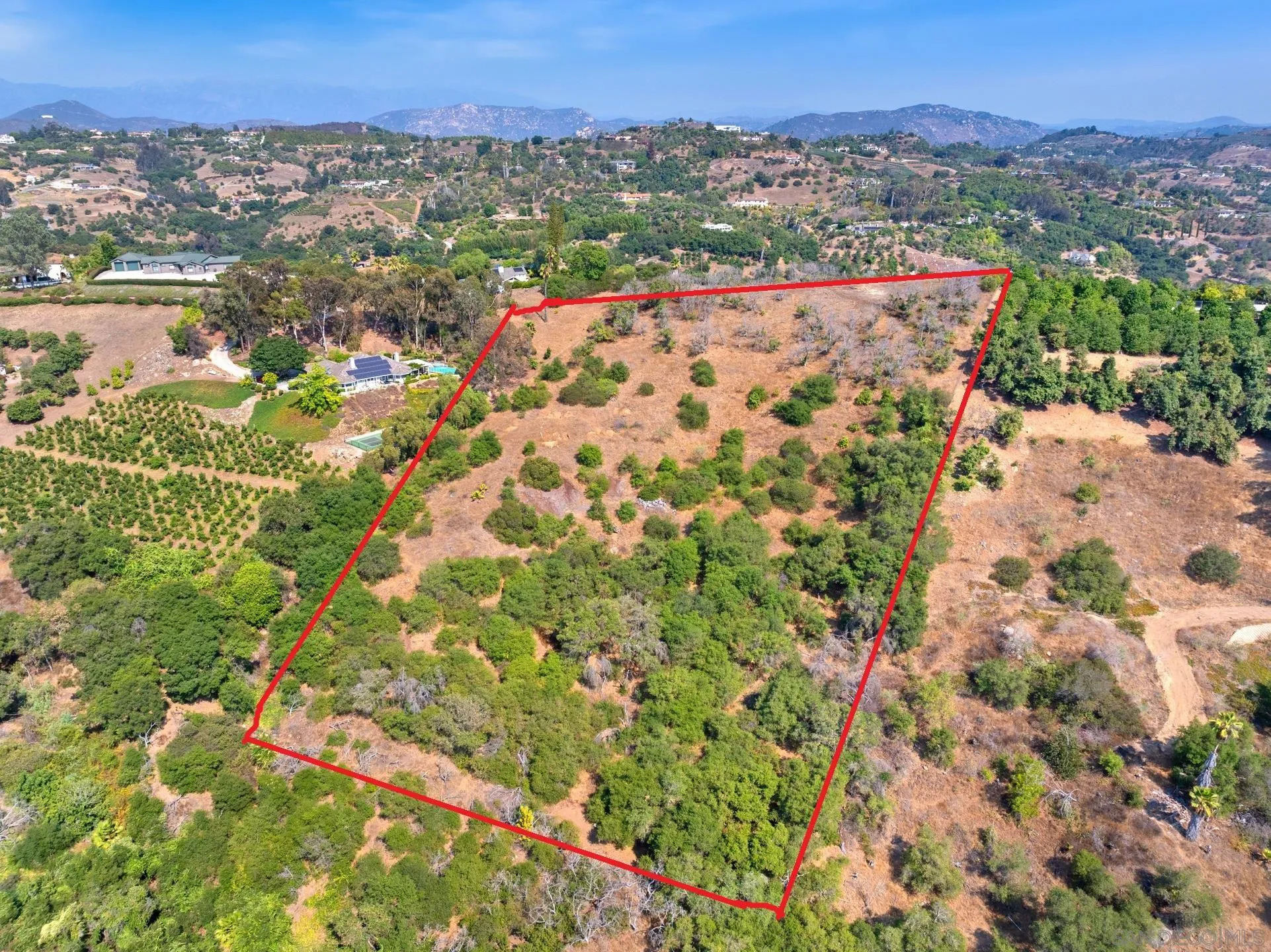 3240 Vía Del Cielo, Unit 9 Fallbrook, CA 92028 - Photo 2 of 23