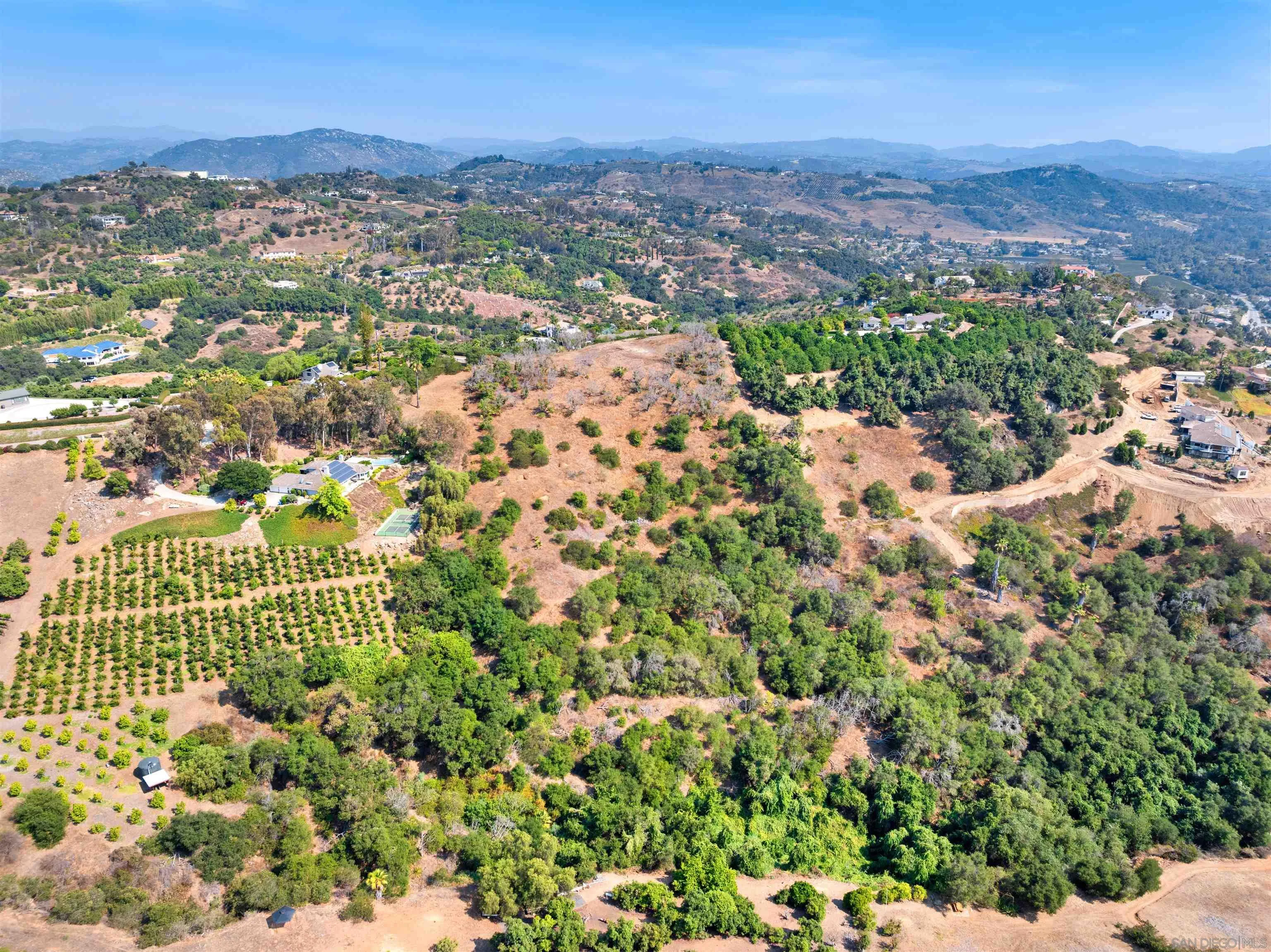 3240 Vía Del Cielo, Unit 9 Fallbrook, CA 92028 - Photo 5 of 23