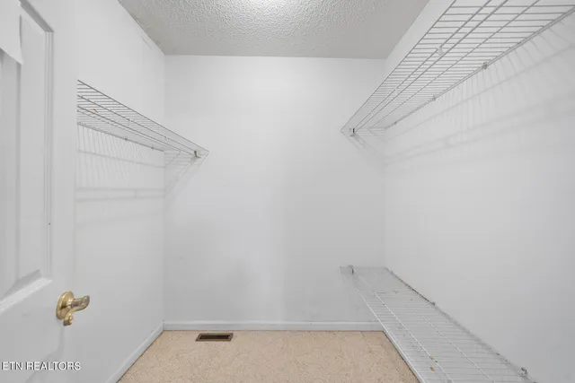 $275,000 | 165 Tulip Drive, Crossville, TN 38555