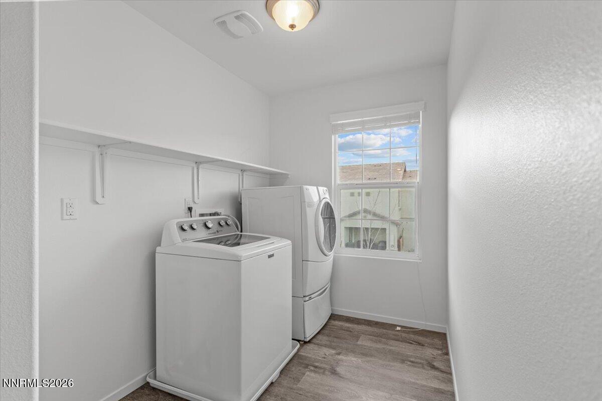 9630 Windjammer Way Reno, NV 89506 - Photo 14 of 50 35-Laundry