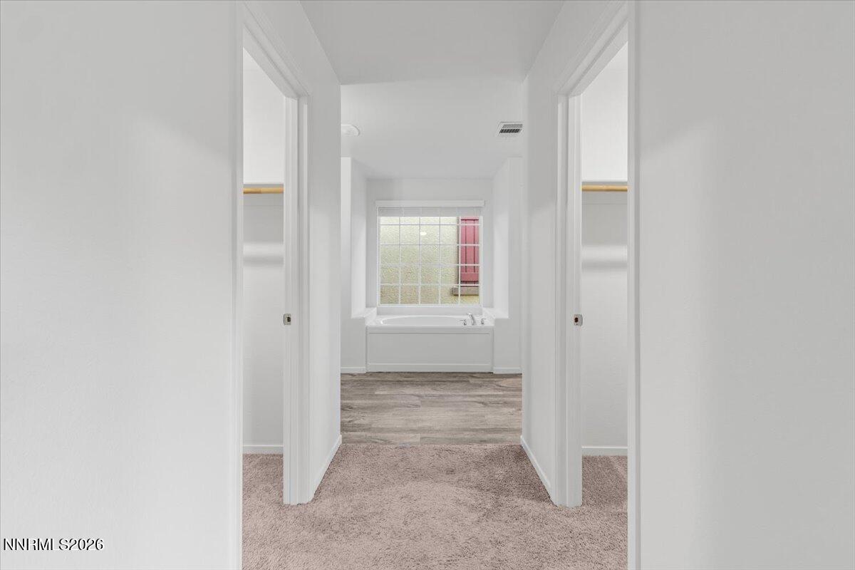 9630 Windjammer Way Reno, NV 89506 - Photo 16 of 50 41-Primary Bathroom