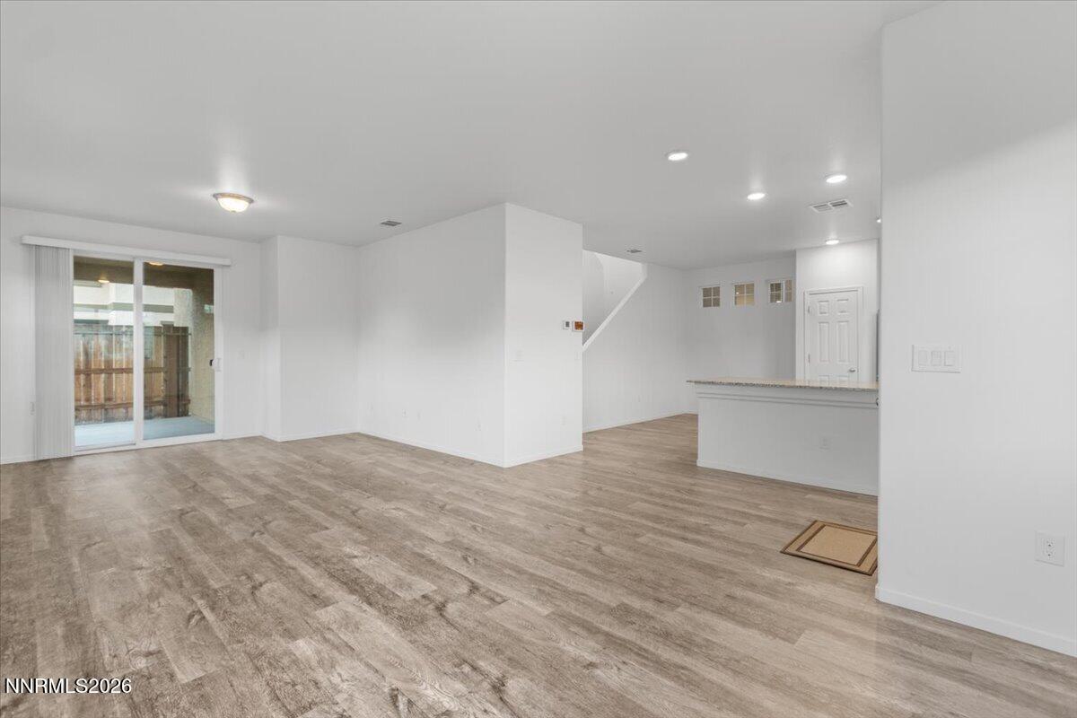 9630 Windjammer Way Reno, NV 89506 - Photo 40 of 50 38-Living