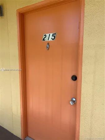 $1,550 | 13255 Southwest 7th Court, Unit 215D, Pembroke Pines, FL 33027