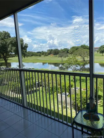 $1,550 | 13255 Southwest 7th Court, Unit 215D, Pembroke Pines, FL 33027