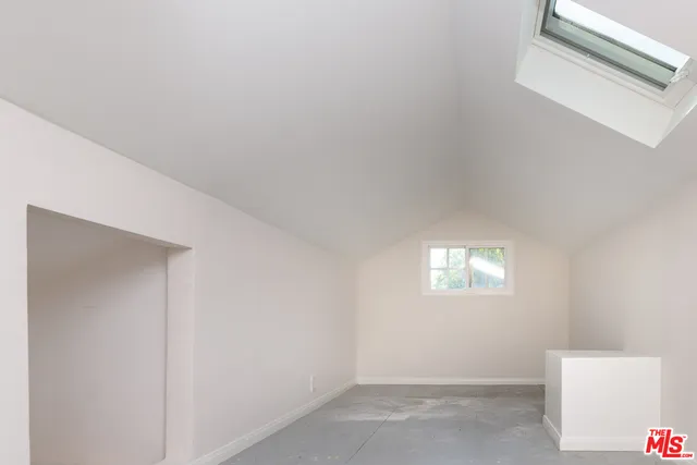 $6,800 | 1109 Arizona Avenue, Santa Monica, CA 90401