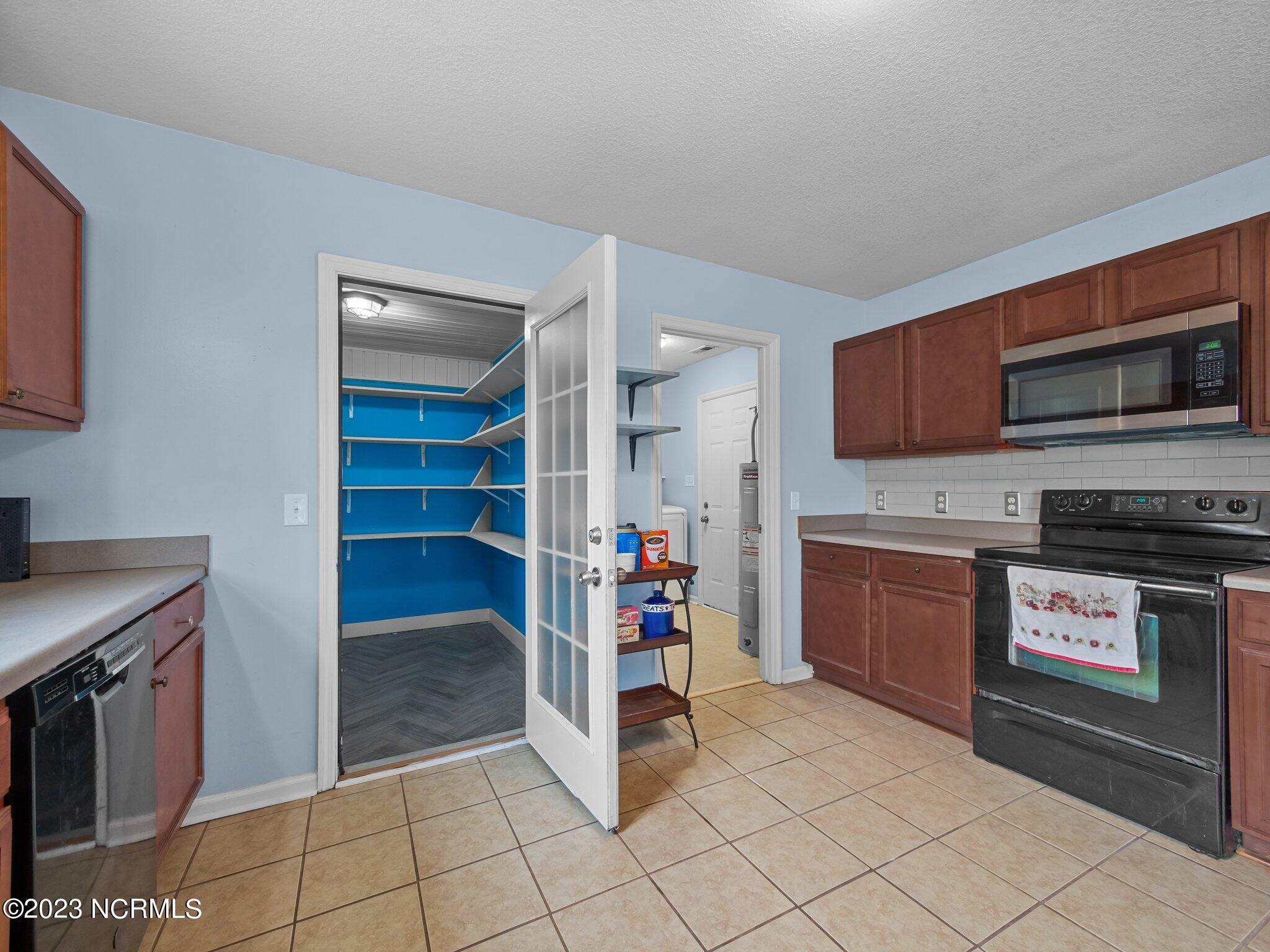 129 Baysden Road Chinquapin, NC 28521 - Photo 17 of 47 15-web-or-mls-M1B16647