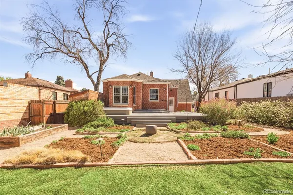 $900,000 | 2547 Krameria Street, Denver, CO 80207